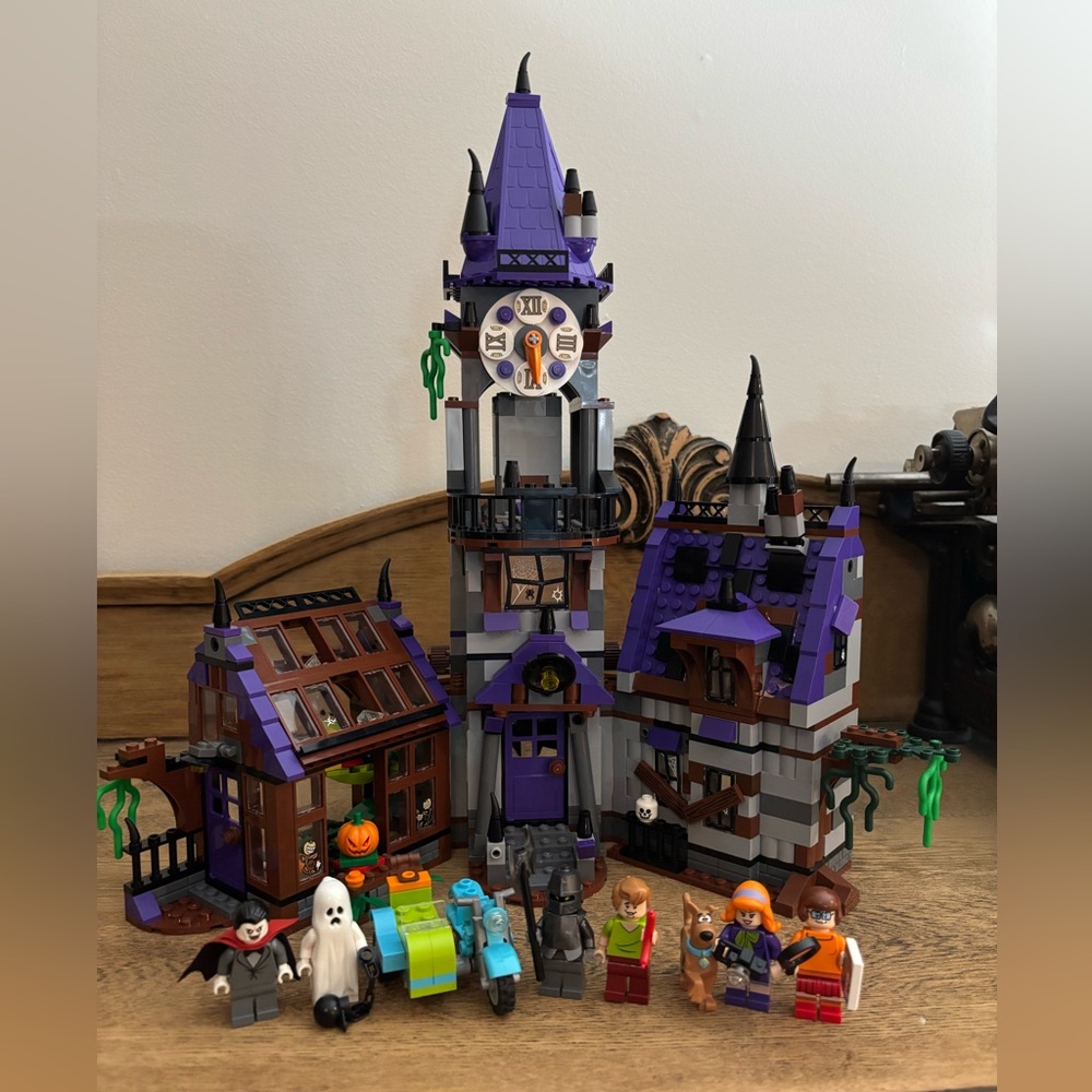 75904 LEGO Scooby-Doo Mystery Mansion